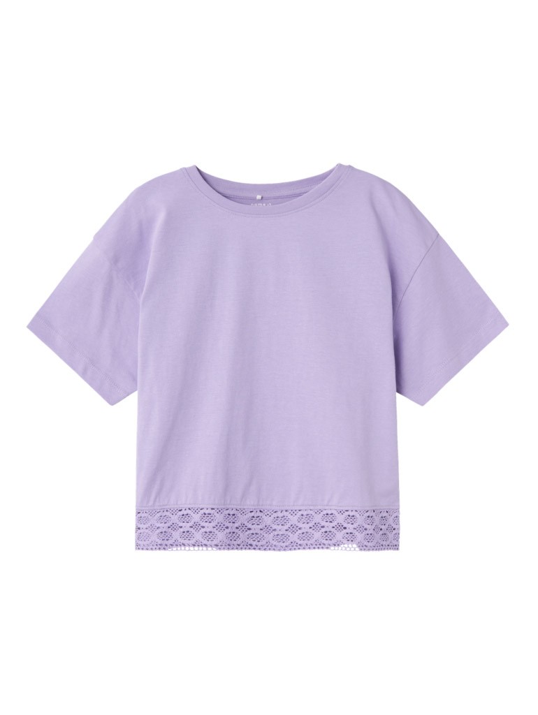 Ni Bluze Me Menge Te Shkurta 2405