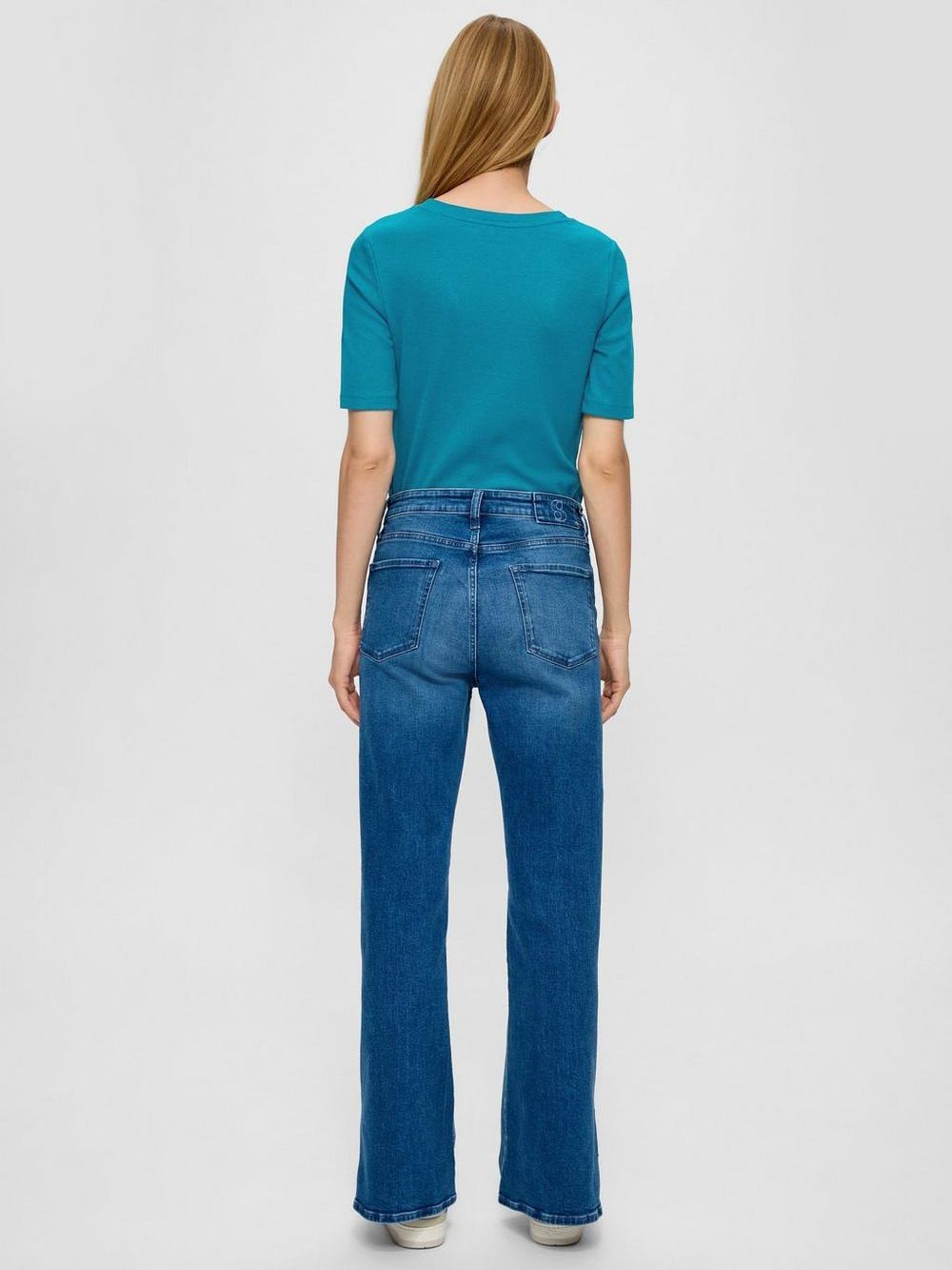 So Bluze Me Menge Te Shkurta 2308