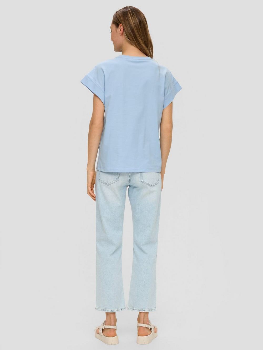 So Bluze Me Menge Te Shkurta 2405