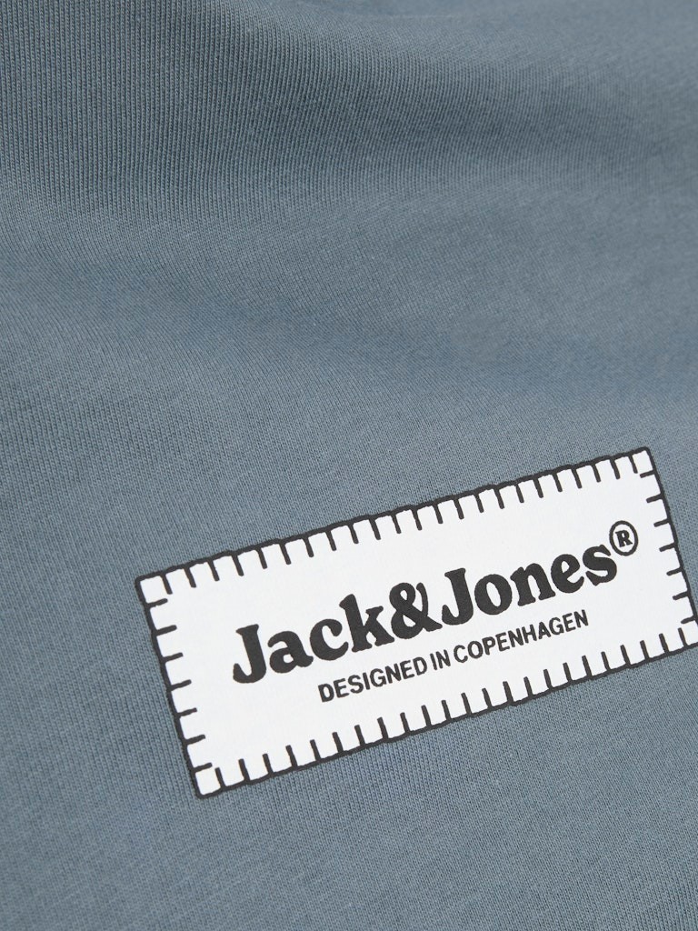 Jj Bluze Me Menge Te Shkurta 2502