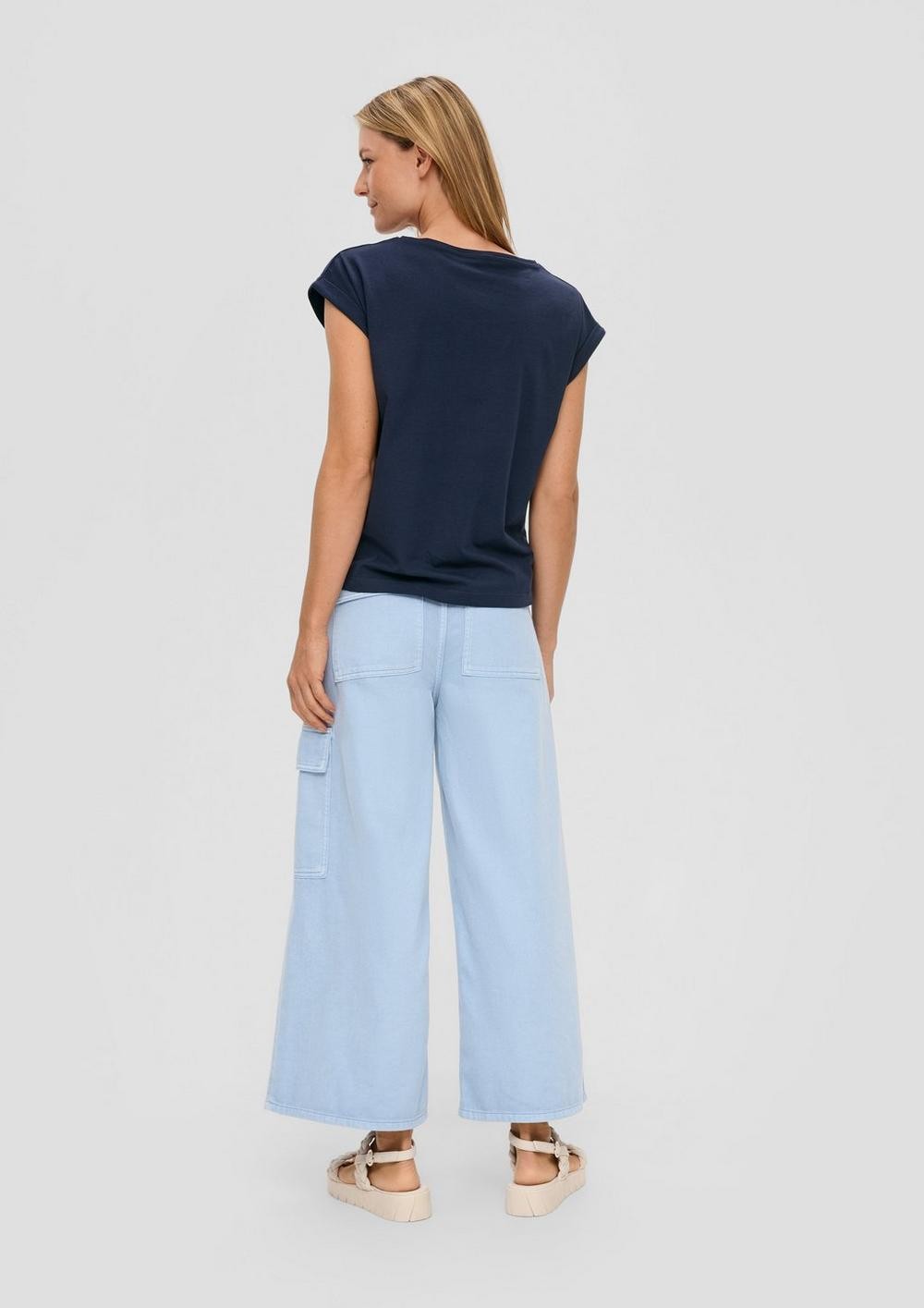 So Bluze Me Menge Te Shkurta 2406