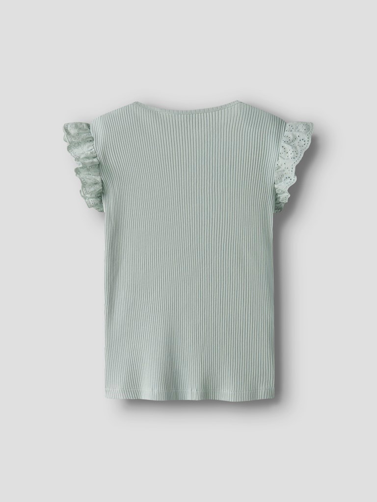 Ni Bluze Me Menge Te Shkurta 2504