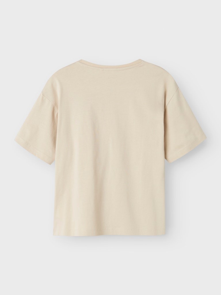 Ni Bluze Me Menge Te Shkurta 2501