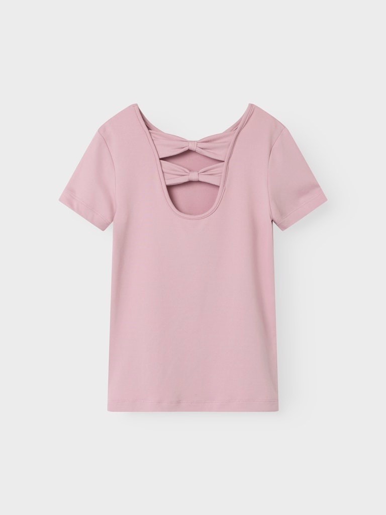 Ni Bluze Me Menge Te Shkurta 2501