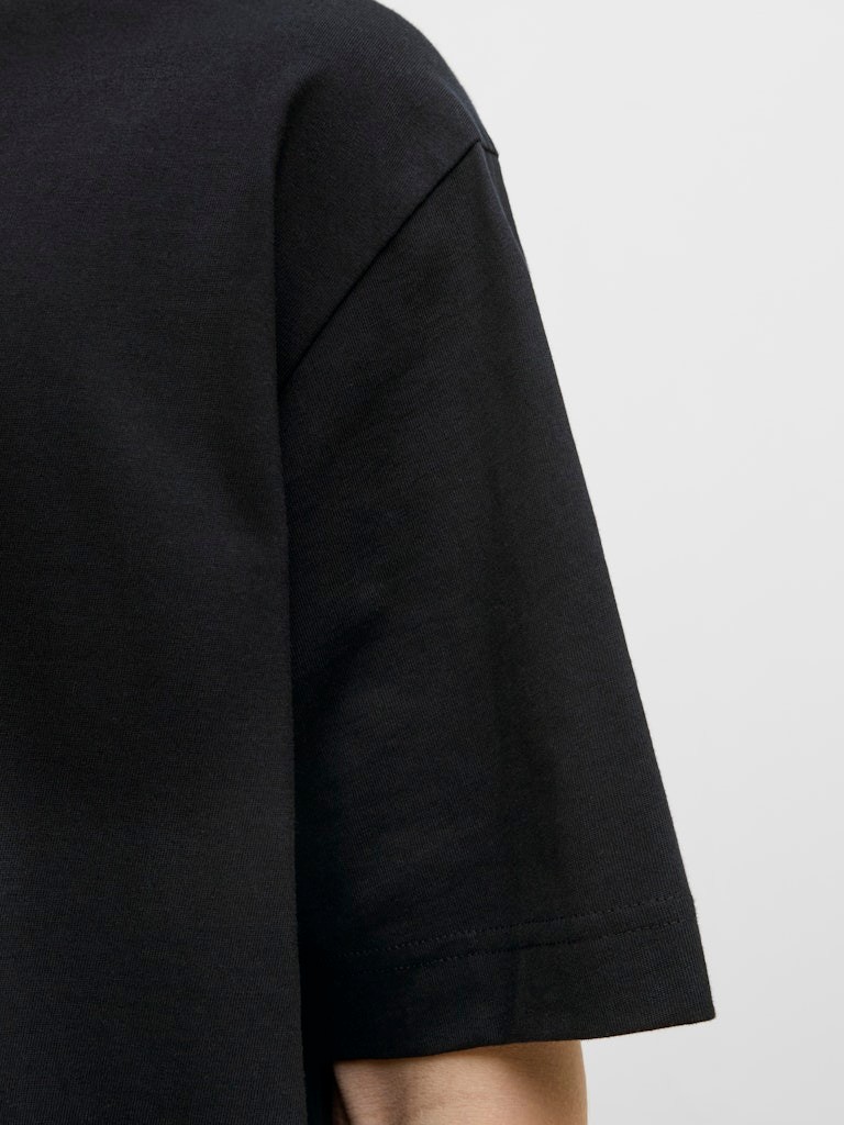 Jj Bluze Me Menge Te Shkurta 2502