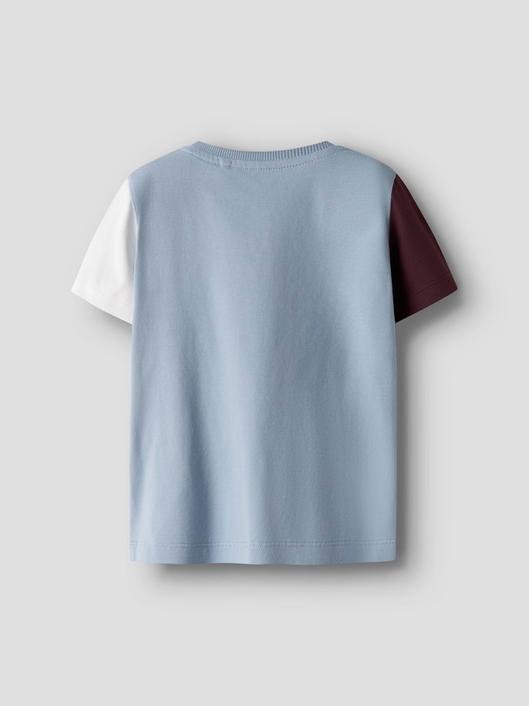 Ni Bluze Me Menge Te Shkurta 2507