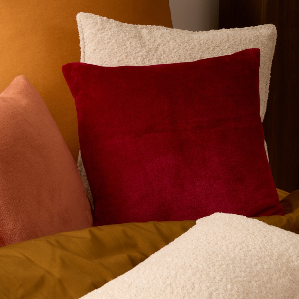 Solid Red 38X38 - Jastek Dekorues